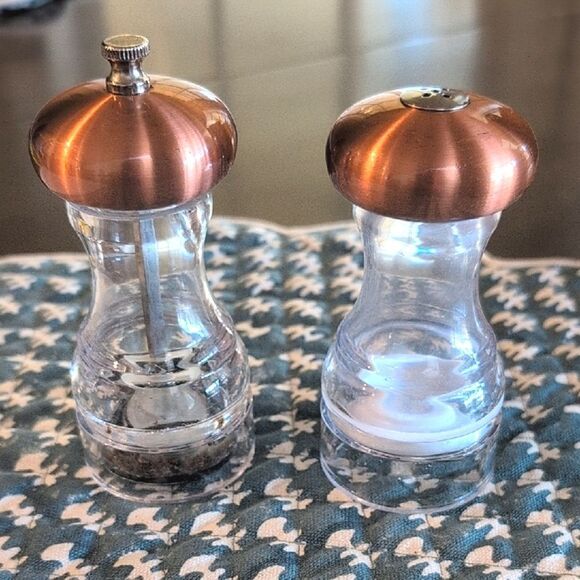 Olde Thompson Small Copper Top Salt and Pepper Mill Set - Picture 8 of 8